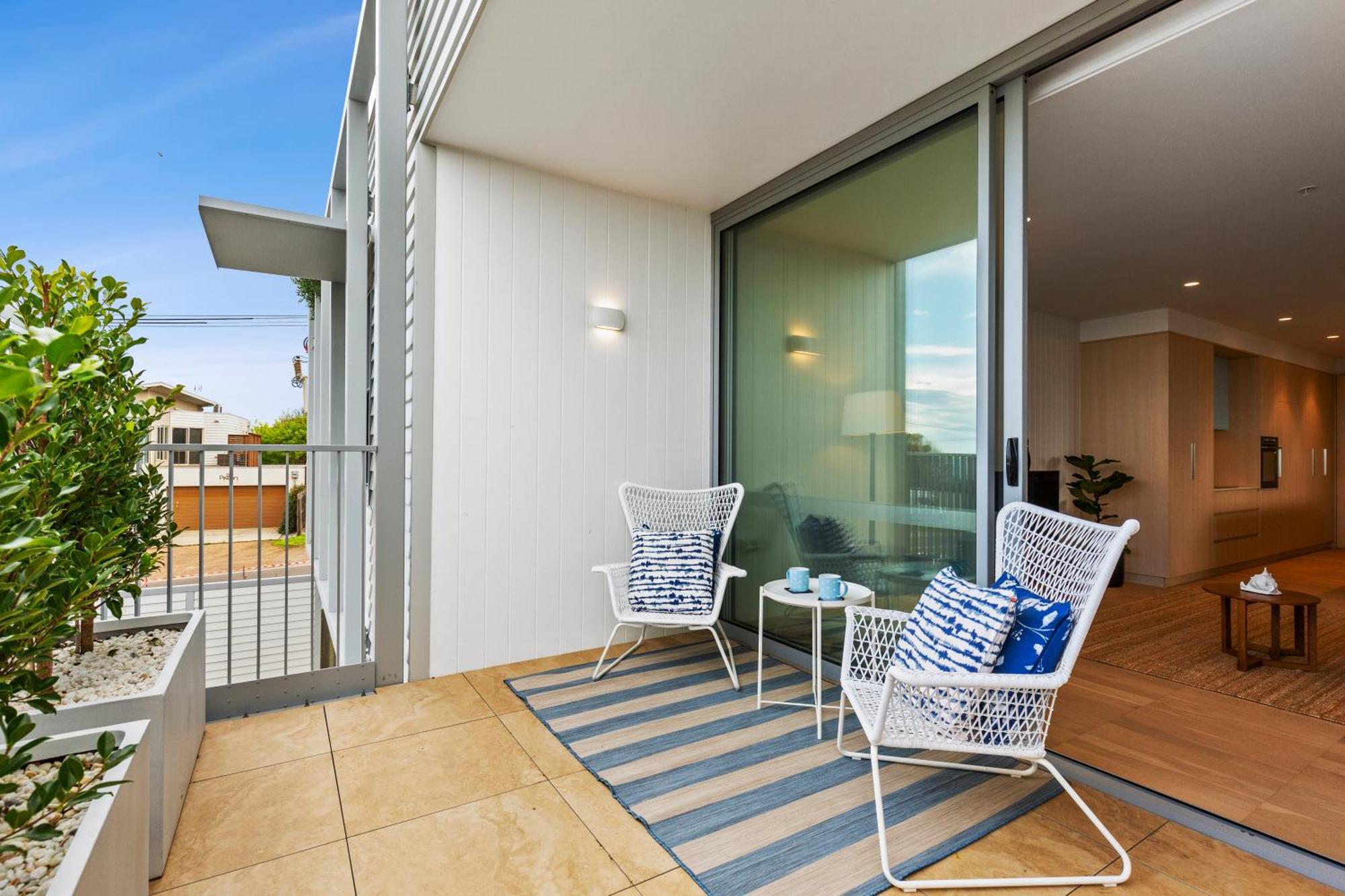 Apartment Terrace Getaway 250m To Town Parking Onsite Included 12pm Check Out Ocean Grove